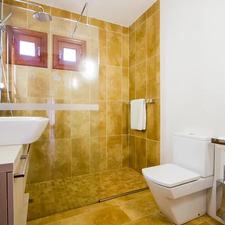 Vila Playa Blanca Sleeps 15 Pool Air Con Wifi *