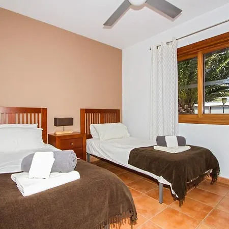 Playa Blanca Sleeps 15 Pool Air Con Wifi * Playa Blanca